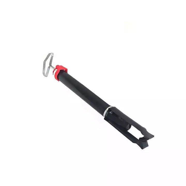 https://ezpaintingtools.com/cdn/shop/products/brush-and-roller-spinner-cleaning-tool-705791.jpg?v=1655838405